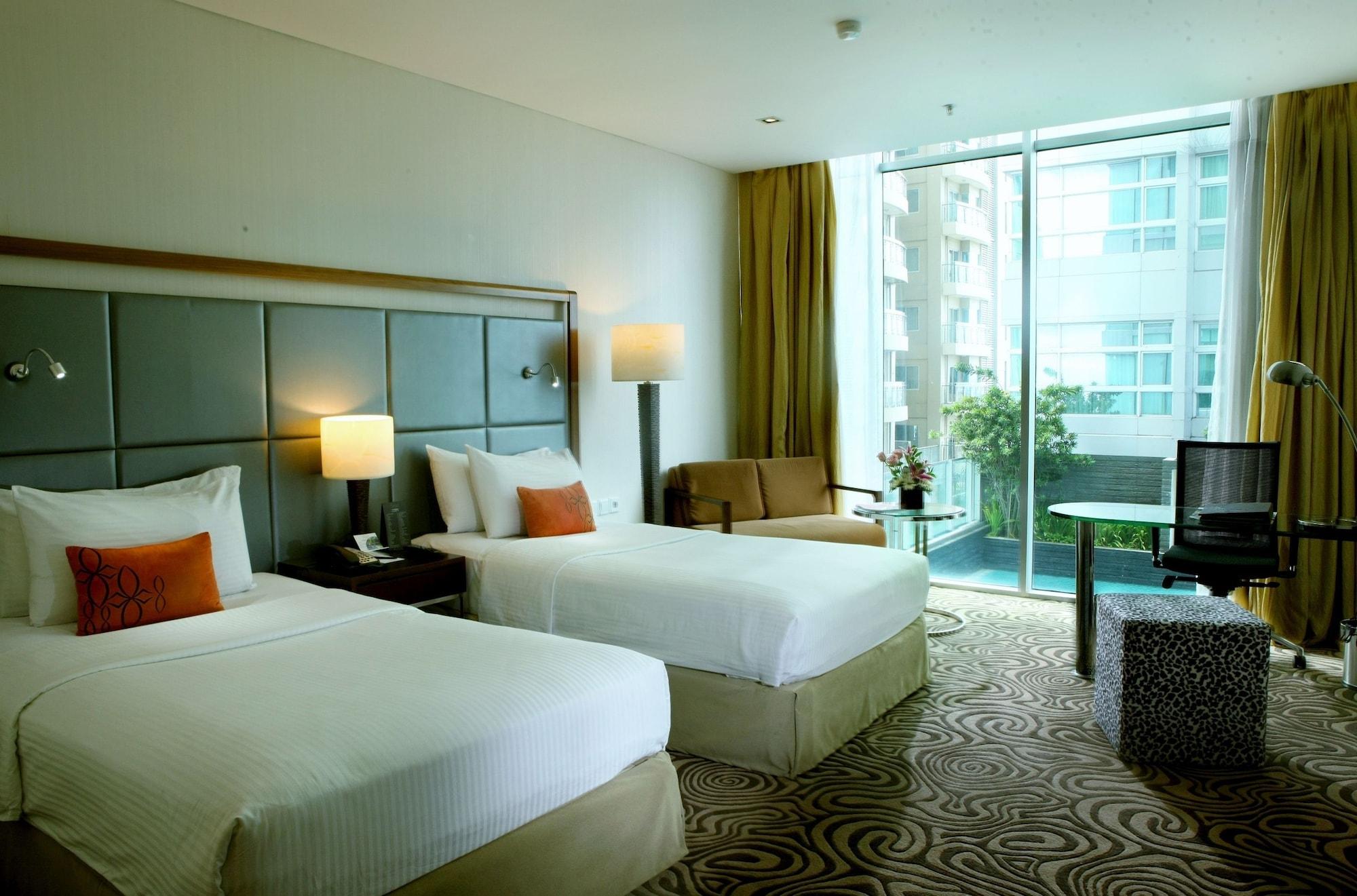Cambridge Hotel Medan Dış mekan fotoğraf