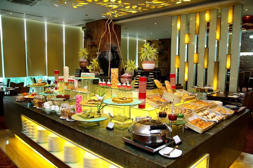 Cambridge Hotel Medan Dış mekan fotoğraf