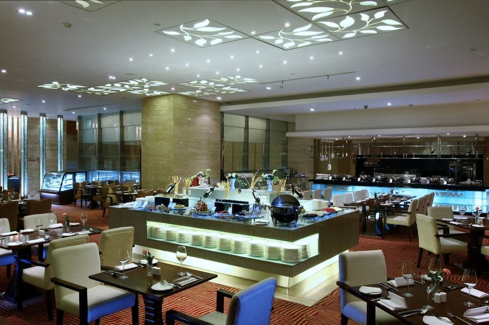 Cambridge Hotel Medan Dış mekan fotoğraf