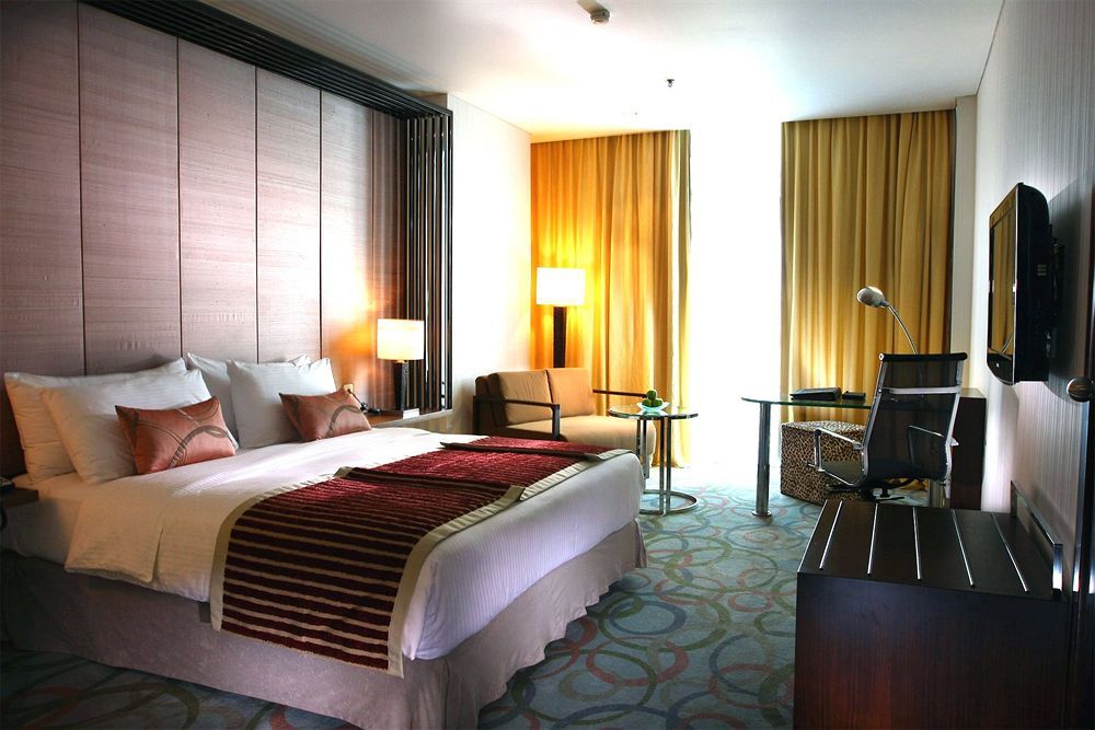 Cambridge Hotel Medan Dış mekan fotoğraf
